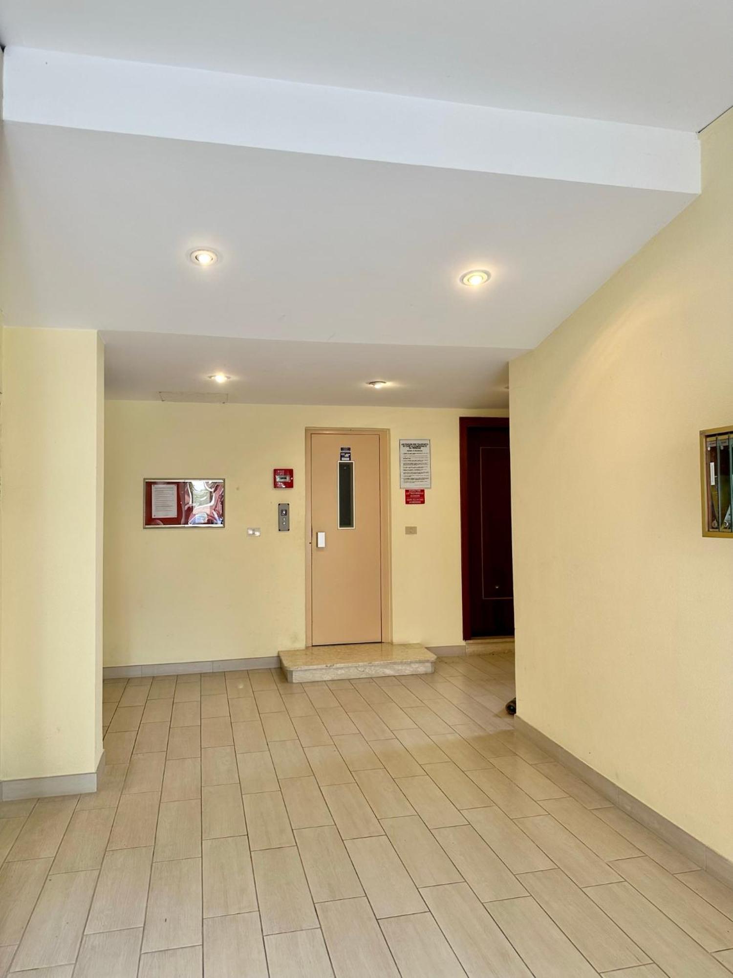 Hostdomus - Pietra Blu Apartment Pietra Ligure Exterior photo